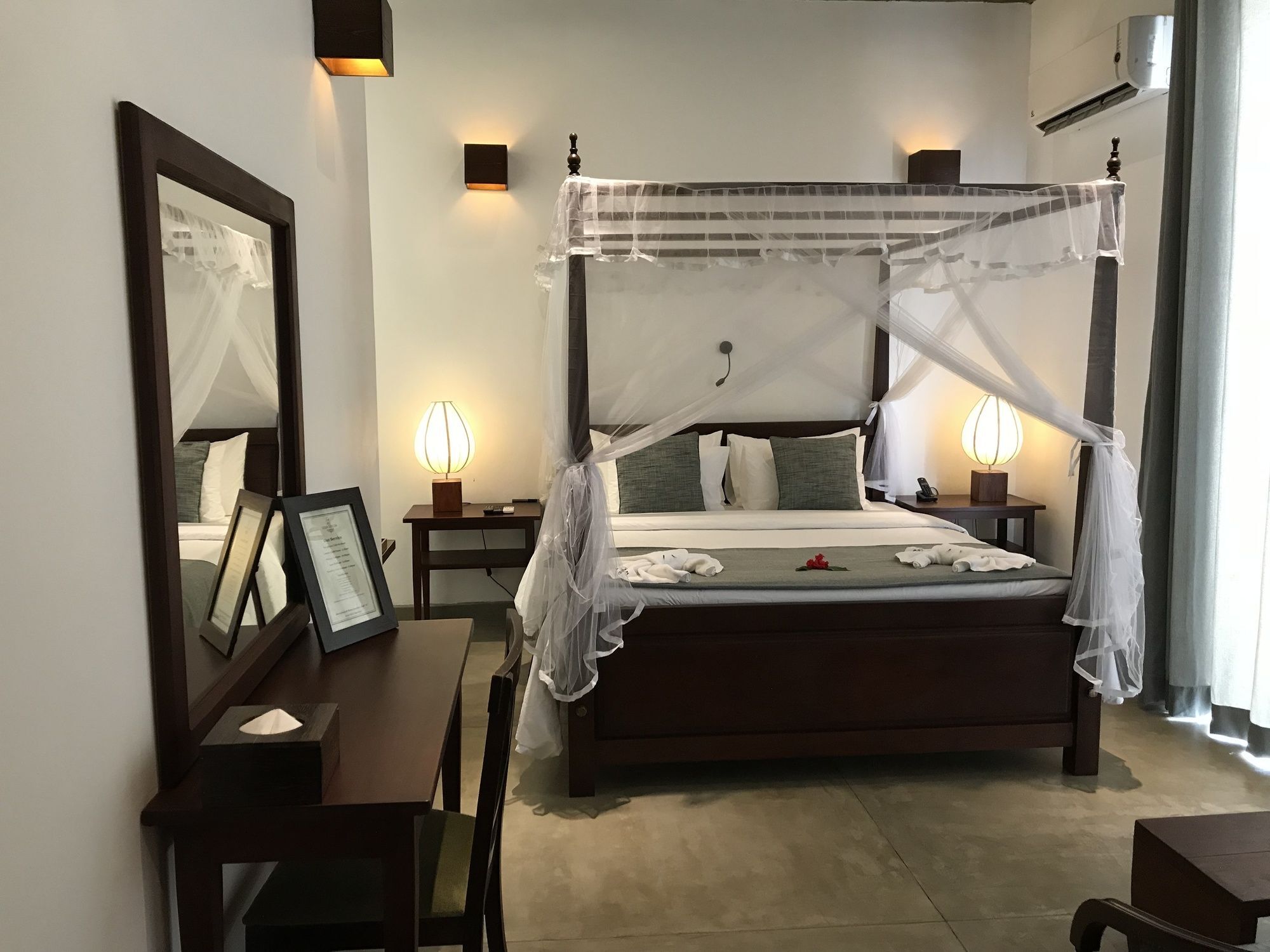 Coza Ceylon Hotell Dehiwala-Mount Lavinia Eksteriør bilde